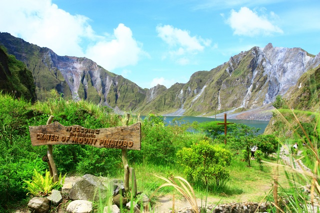 Khung cảnh thơ mộng ở núi lửa Pinatubo